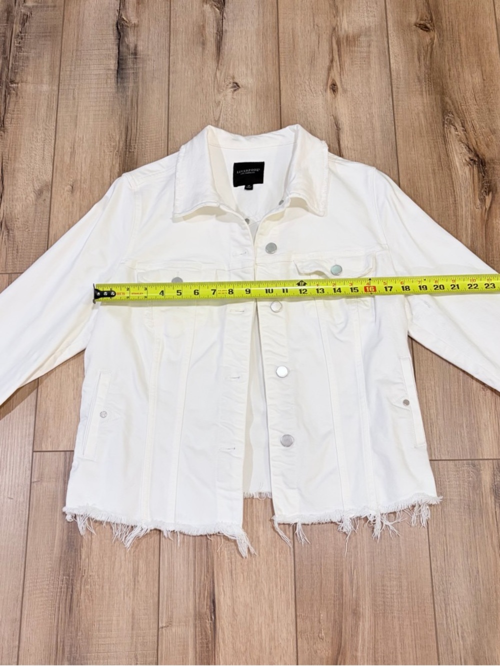 Liverpool LA White Denim Jacket Frayed Hem Minimalist Cropped M Clean Girl - Picture 10 of 10